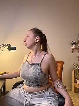 Helga vibe online show from March 2026 01:00:01 PM