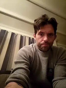 Denisxsxs online show from November 2025 01:50:01 AM