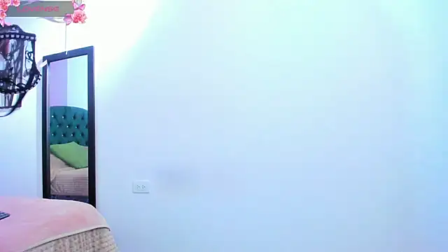 Ivonny  online show from November 2025 02:17:02 PM