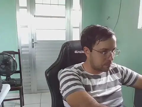 Silvakkfitk online show from December 2025 05:17:02 PM