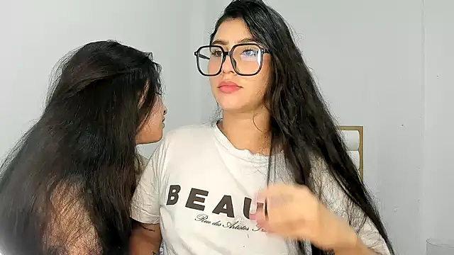 ROUS SWEET  online show from April 2026 02:18:01 AM