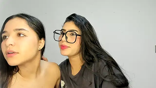 ROUS SWEET  online show from December 2025 02:33:01 AM