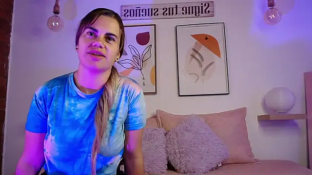 Snapshot of yeimi_eclipse chatting on November 2025 04:13:01 AM yeimi eclipse online show from November 2025 04:13:01 AM