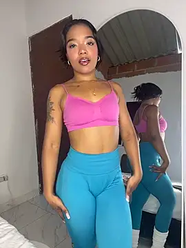 caro ebony online show from December 2025 08:34:02 PM