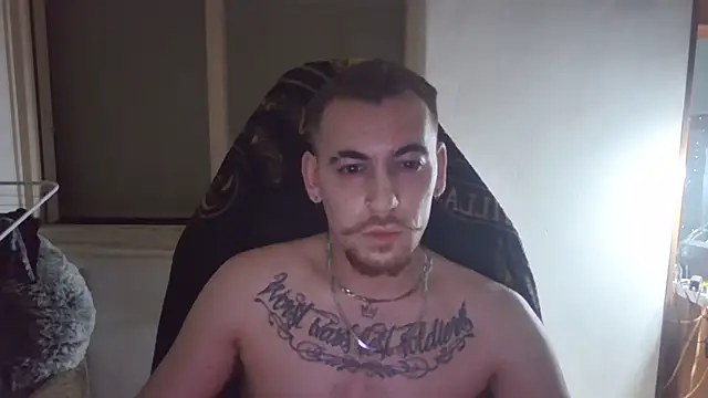 Lionwhispers online show from December 2025 02:45:02 AM