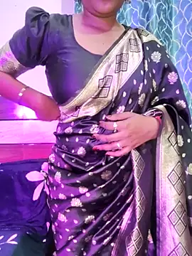 Snapshot of Muskan4156 chatting on February 2026 04:48:01 PM Muskan4156 online show from February 2026 04:48:01 PM