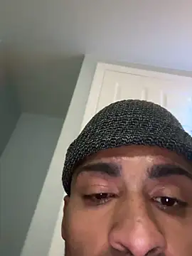 Chrisd3195 online show from November 2025 03:28:02 AM