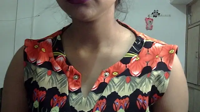 Snapshot of cute_rohani1 chatting on July 2026 07:09:02 PM cute rohani1 online show from July 2026 07:09:02 PM