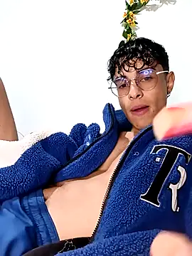 2 milo verus 4 online show from January 2026 10:36:02 PM