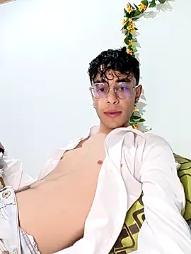 2 milo verus 4 online show from January 2026 09:18:01 PM