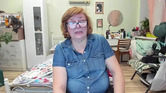 Snapshot of rekelme chatting on December 2025 06:06:01 PM rekelme online show from December 2025 06:06:01 PM