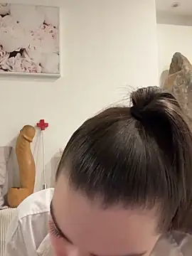 Sugarbellax online show from December 2025 05:45:01 PM