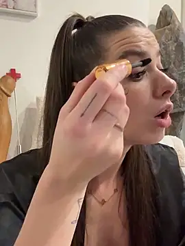 Sugarbellax online show from December 2025 06:17:01 PM