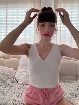 Sugarbellax online show from February 2026 03:00:01 PM