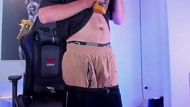 m0ntana777 online show from November 2025 09:26:01 PM