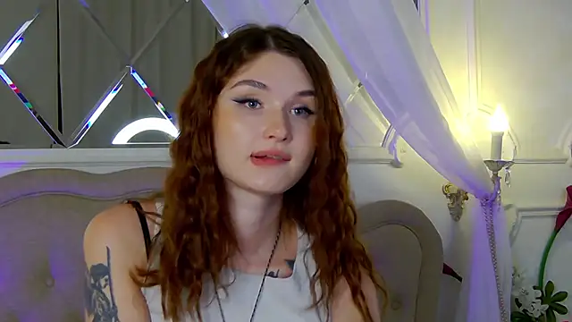 CrystalBrooks online show from November 2025 08:09:02 PM