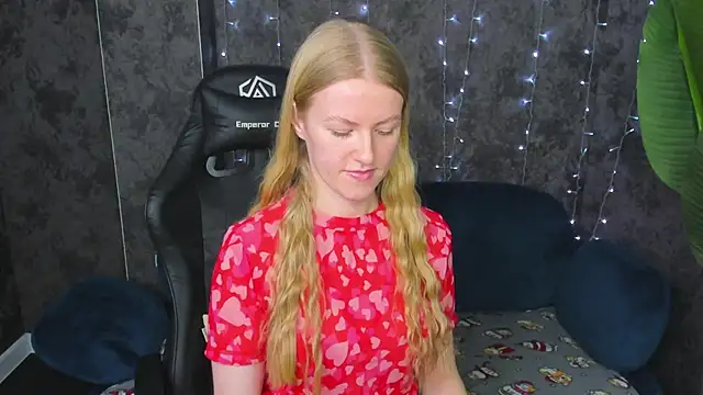 Alicia Hars online show from January 2026 12:25:01 AM