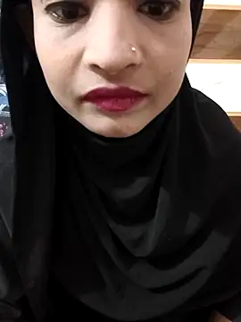 Zoyaa-Zubair online show from December 2025 07:43:01 AM