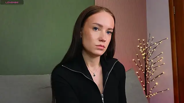 Snapshot of Bon_Bony chatting on December 2025 11:49:01 AM Bon Bony online show from December 2025 11:49:01 AM