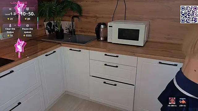 LaurieGutierrez online show from January 2026 05:11:02 AM