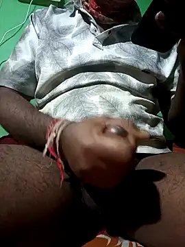 Snapshot of Subhas-Shoes chatting on January 2026 08:12:02 PM Subhas-Shoes online show from January 2026 08:12:02 PM