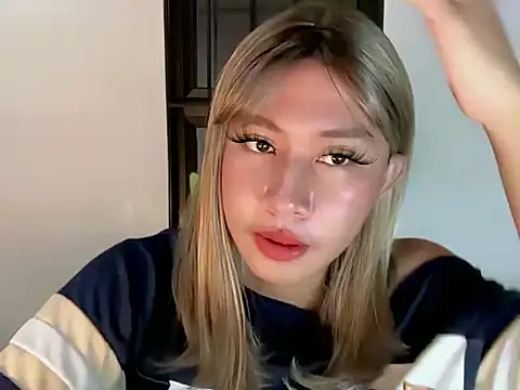 Snapshot of asiantwink0000 chatting on July 2026 10:17:01 PM asiantwink0000 online show from July 2026 10:17:01 PM