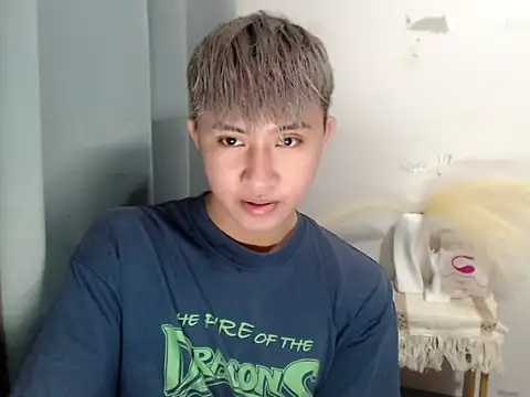 asiantwink0000 online show from May 2026 01:52:02 PM