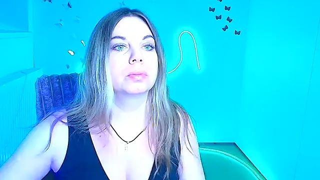 Amanda Swannn online show from February 2026 12:39:02 PM