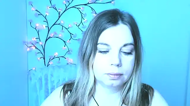 Amanda Swannn online show from February 2026 07:19:02 AM