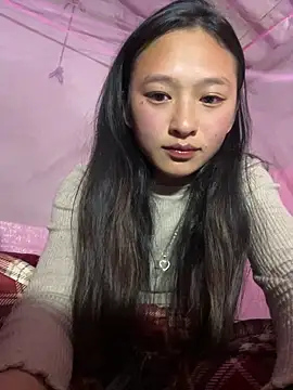 Mayli2x online show from December 2025 12:59:02 PM
