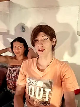 Jazmin trans online show from December 2025 02:43:02 PM