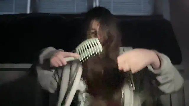 Snapshot of Aphr0ditee chatting on January 2026 01:47:01 PM Aphr0ditee online show from January 2026 01:47:01 PM