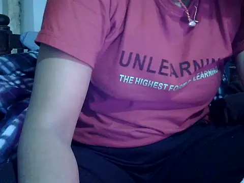 Hot Princess2000 online show from January 2026 06:01:01 PM