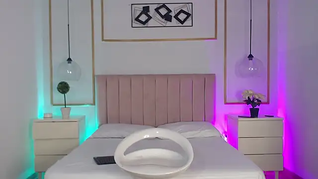 IsabellaCherryX online show from November 2025 04:02:02 AM