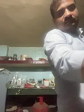 Saxymood1111 online show from April 2026 06:25:02 PM