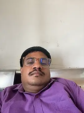 Saxymood1111 online show from February 2026 05:49:01 AM