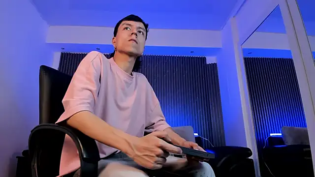 Bastthianxxx online show from November 2025 07:58:01 PM