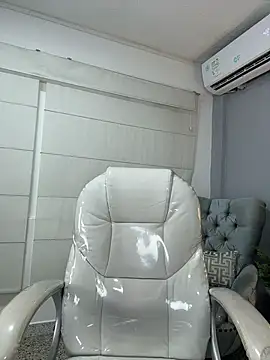 AnnaJaimes online show from May 2026 12:29:02 AM