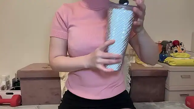 Snapshot of Soratan1218 chatting on December 2025 01:01:02 PM Soratan1218 online show from December 2025 01:01:02 PM