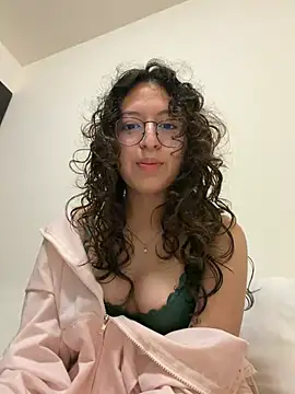 Alicatcua  online show from February 2026 03:13:02 AM