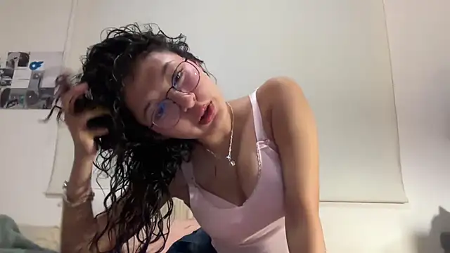 Alicatcua  online show from March 2026 02:02:01 AM