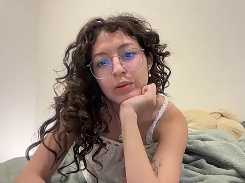 Alicatcua  online show from May 2026 02:08:01 AM