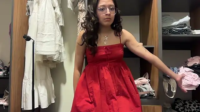 Alicatcua  online show from May 2026 03:25:01 AM