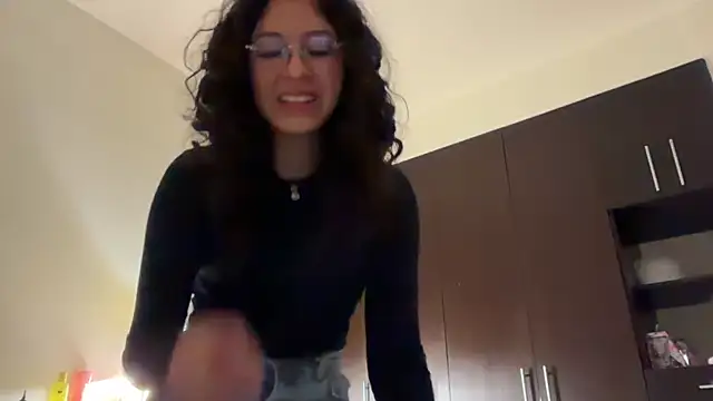 Alicatcua  online show from May 2026 05:09:02 AM