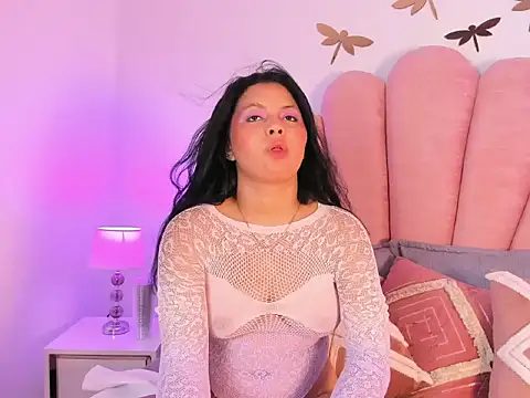 Snapshot of Paula_Teen_ chatting on December 2025 02:18:02 AM Paula Teen online show from December 2025 02:18:02 AM