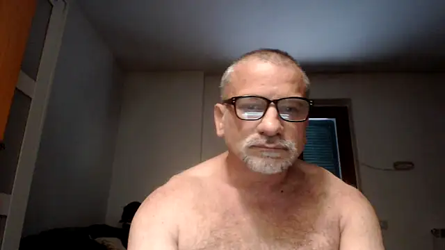 Snapshot of Mauro7788 chatting on June 2026 03:56:01 AM Mauro7788 online show from June 2026 03:56:01 AM