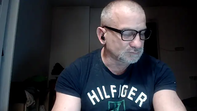 Mauro7788 online show from March 2026 05:14:02 PM