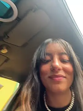 Mia fiire online show from February 2026 07:08:02 PM