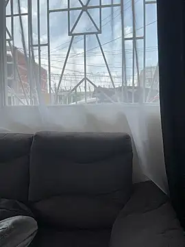 Mia fiire online show from March 2026 05:09:02 PM