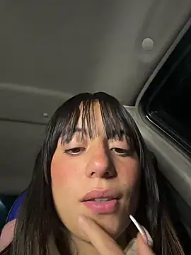 Mia fiire online show from January 2026 03:10:02 AM